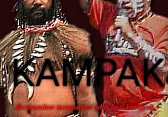 Ketua LSM Kampak Papua, Dorus Wakum dan Sekjen, Johan Rumkorem