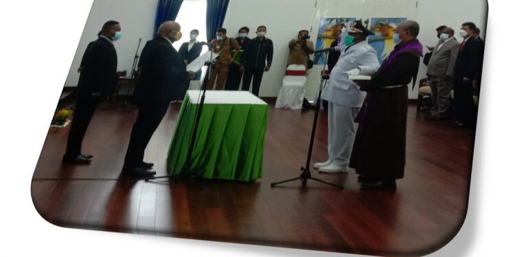 Anton Toni Mote  Dilantik Jadi Penjabat Sementara Bupati Nabire