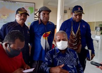 Ketua NasDem Papua Mathius Awoitauw Lanjutkan Pesan Ketum Surya Paloh, Minta Polri Usut Tuntas Bom Bunuh Diri di Gereja Katedral Makassar