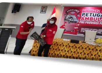 PMI Papua Beri Pelatihan Kru Ambulans PON XX