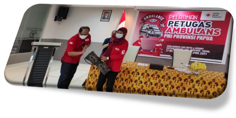 PMI Papua Beri Pelatihan Kru Ambulans PON XX