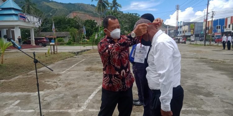 Asisten II Lepas Ratusan Pemuda Ikut Diklat Avsec di Poltekbang Jayapura