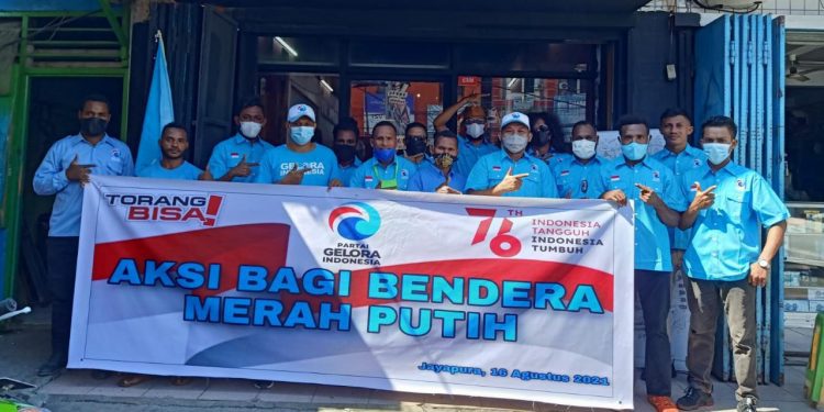 Partai Gelora Indonesia Prov. Papua Bagikan 1000 Bendera Merah Putih