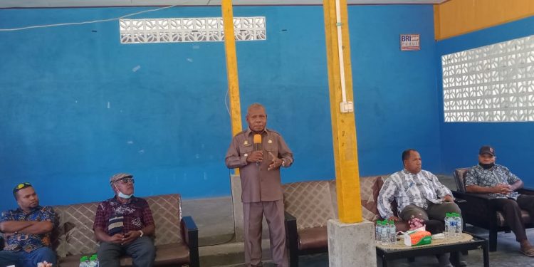 Bupati Jayapua Rangkul Komponen Adat, Bahas Penyelenggaraan PON