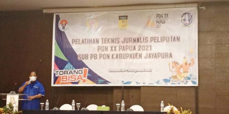 Tutup Pelatihan Teknis Jurnalis Peliput PON, Waketum II Sub PB PON Kabupaten Jayapura Harap Pihak Panitia Penyelenggara PON XX Tidak Mengabaikan Jurnalis
