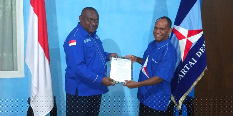 Ditunjuk Sebagai Plt Ketua DPC Demokrat Deiyai, Naftali Edowai Segera Persiapkan Muscab