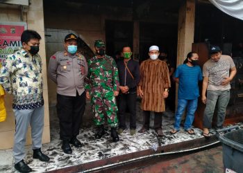 Wagus Hidayat Kunjungi Korban Insiden Pembakaran di Areal Bandara Sentani