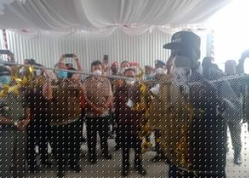 Bupati Mathius Resmikan Rumah Pengolahan Tepung Sagu Hele Wabhouw di Sereh Tua