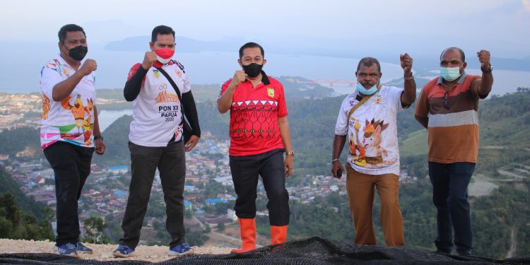 Rustan Saru Pastikan Venue Paralayang Siap Menyambut PON XX Papua Tahun 2021