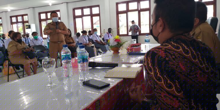 Hadir di SMAN 1 Merauke Beri Inspirasi,  Stafsus Billy Mambrasar Diapresiasi