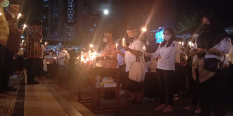 Solidaritas Nakes Kiwirok, OP Tenaga Kesehatan Aksi 1000 Lilin dan Doa Bersama