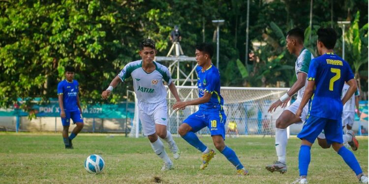 Empat Tim Sepak Bola Putra Lolos ke Semi FInal