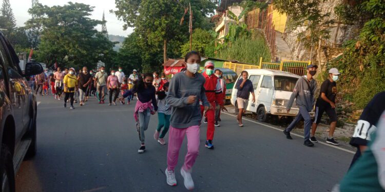 Peringati HUT GKI ke 65 dan HUT Jemaat 56 , Jemaat GKI Maranatha Polimak I-III Gelar Jalan Santai