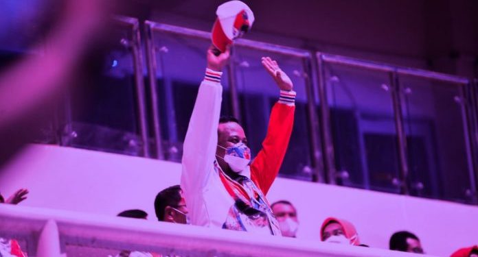 Plt. Gubernur Sulawesi Selatan Hadiri Pembukaan PON XX Papua, Harap Sulsel Masuk 10 Besar