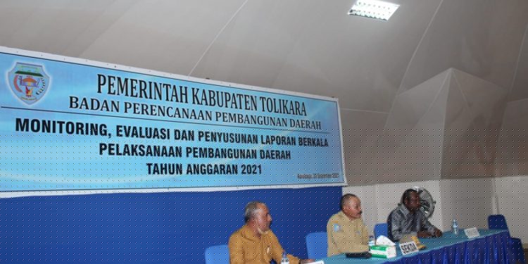 Bappeda Tolikara Gelar Monitoring Evaluasi Laporan Pembagunan 2021