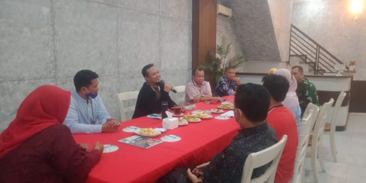 Bertemu Warga KKSS Papua, Ini Pesan Plt Gubernur Sulsel