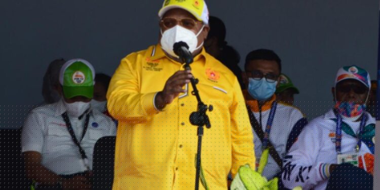 Tutup Pertandingan Aeromodelling, Bupati Mimika : Bawa Kabar Baik Tentang Timika