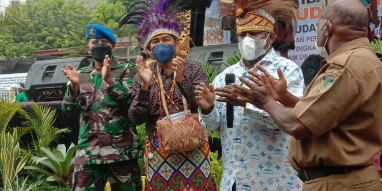 Dari Hut Majelis Rakyat Papua  ke- 16 Tahun