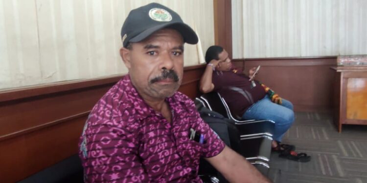 Hidup dalam Kegelapan, Masyarakat Adat Kampung Wambena Kab Jayapura Butuh Aliran Listrik PLN