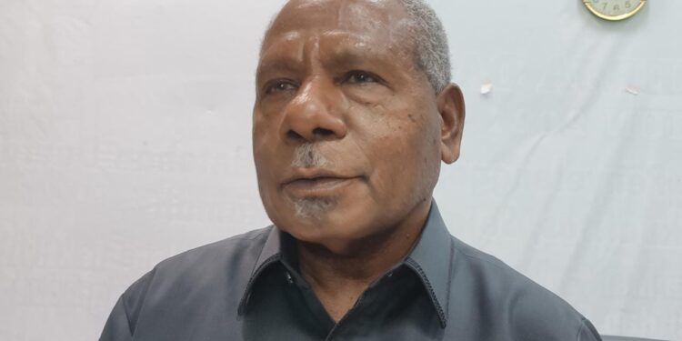 Dianggap Berhasil Menunujan Prestasi Sosio-Kultural, Bupati Jayapura Kembali Terima Penghargaan Dari CNBC Indonesia