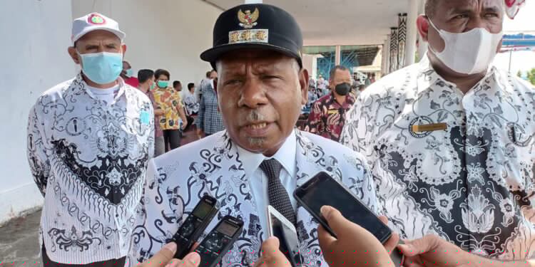 Momen HUT Ke-76 PGRI, Pemkab Jayapura Berterima Kasih Kepada Para Guru dan Komitmen Perjuangkan Masa Depan Guru