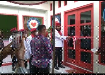 Ketua Umum  DPP PCI Hendrik Yance Udam Meresmikan Kantor DPD PCI Provinsi Papua