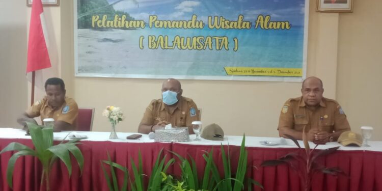 Disbudpar Kabupaten Jayapura Adakan Pelatihan Pemandu Wisata Alam