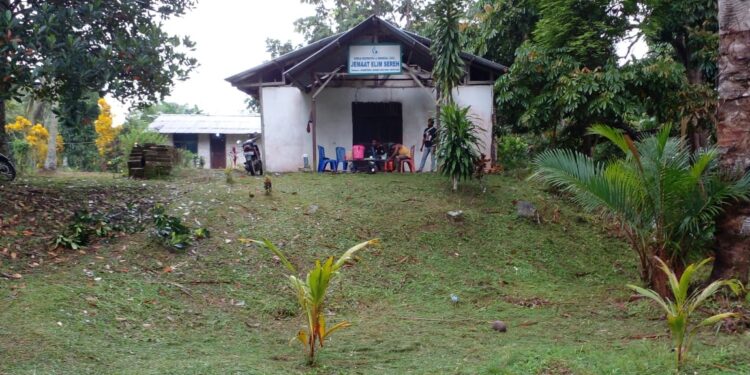 Hanya Modal Semangat Dan Cinta Kampung Pemuda – Pemudi Kampung Sereh Lakukan Berbagai Kegiatan Bakti Natal