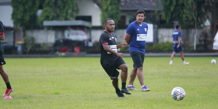 Laga Pekan Ke – 18, Partai Pembuka Persipura VS Persela Lamongan 6 Januari 2022