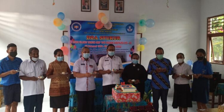 HUT SMP YPK Hedam Ke-46 Tahun, Dirayakan dengan Doa Syukur