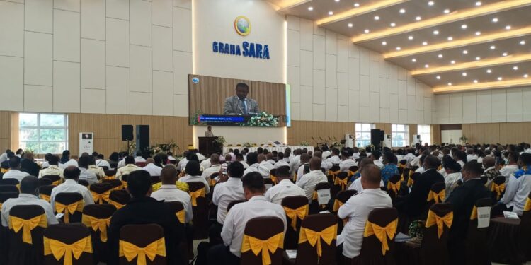Ketua Sinode GKI Di Tanah Papua, Pdt. Andrikus Mofu, M.Th, Resmi Membuka Rapat Pleno Di Perluas 2022