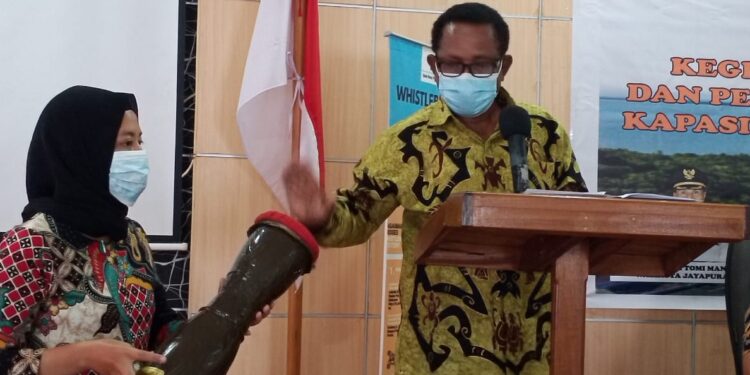 Pelatihan Perkoperasian Kota Jayapura Ditutup Oleh Staf Ahli Walikota