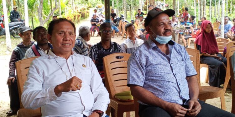 Dua Tokoh Masyarakat, Jan Hendrik Hamadi dan Purn. AKP. Haris Lambalo Diundang Hadiri Kampanye Kepala Kampung Skouw Sae