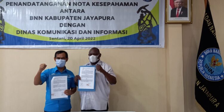 Dinas Kominfo  Kabupaten Jayapura Terus Lakukan Terobosan dan Inovasi, Teken MoU dengan BNN Guna Penyebarluasan Informasi P4GN