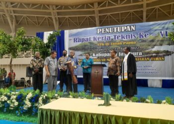 Tutup Rakernis Ke VI YPK di Tanah Papua, Bupati Jayapura Harap YPK Bisa Kembali Berjaya