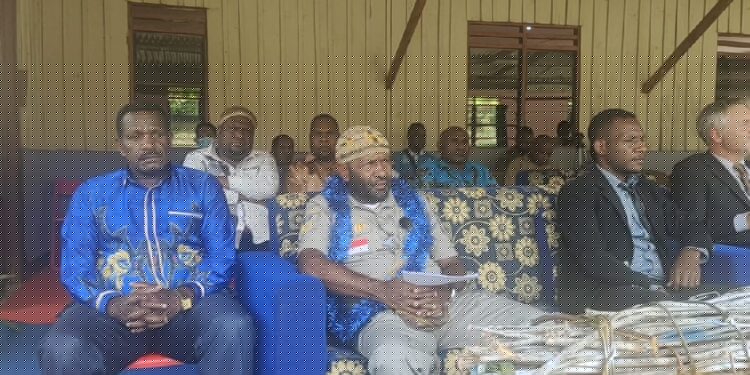 Bupati RHP Minta Lulusan STAID Setia Dalam Pelayanan