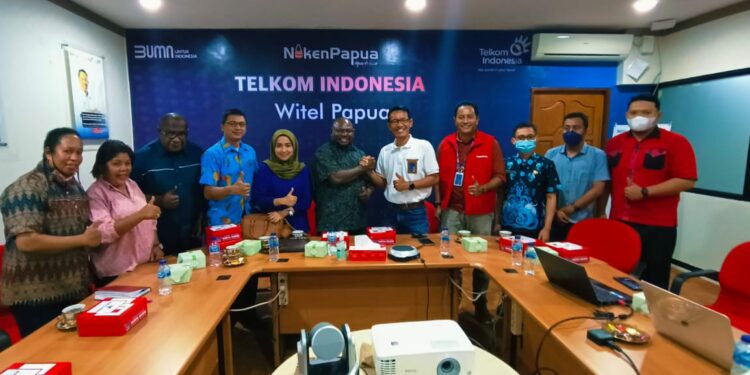 PT.Telkom Sebut Kabupaten Jayapura Cukup Maju Dalam Implementasi Tehnologi Informasi
