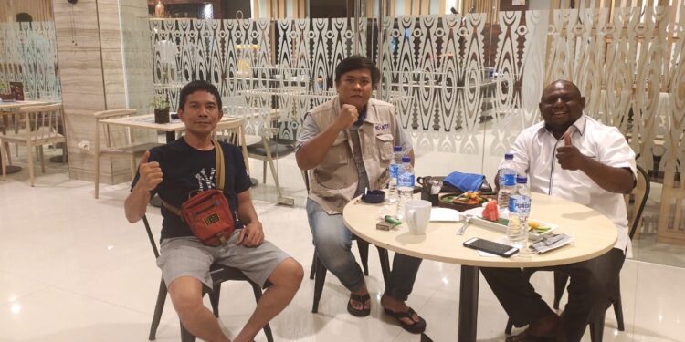 Kadis Kominfo Kabupaten Jayapura Bertemu Mitra Kerja, 17 Titik BTS Non 3T Siap Dibangun    