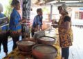 Fi Helay ” Kuliner Tradisional Masyarakat Adat Sentani, jadi Menu Utama di Sarasehan kampung Dondai