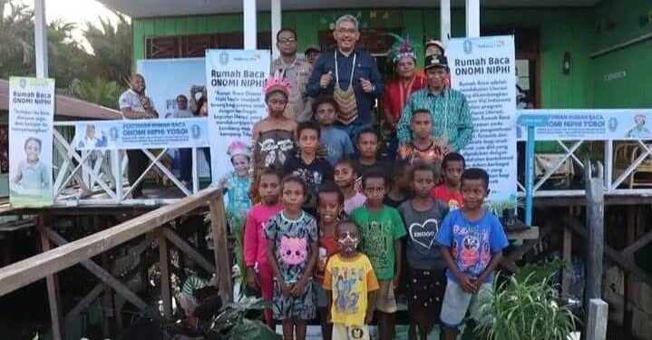 Peresmian Rumah Baca Onomi Niphi di Kampung Yoboi