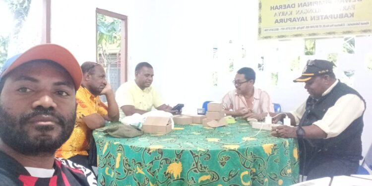 Golkar Kabupaten Jayapura Ajak Masyarakat Nobar Selama Piala Dunia Berlangsung