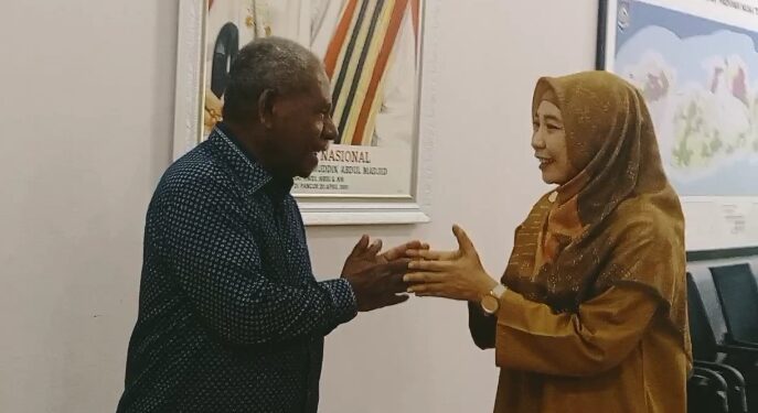 Saat Mampir Ke Lombak, Bupati Jayapura Sempatkan Diri Bertemu Wagub NTB