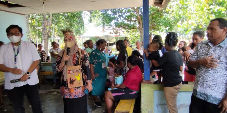 Kementerian Kesehatan RI Kunjungi Posyandu Maleo I, Kampung Nolokla Distrik Sentani Timur