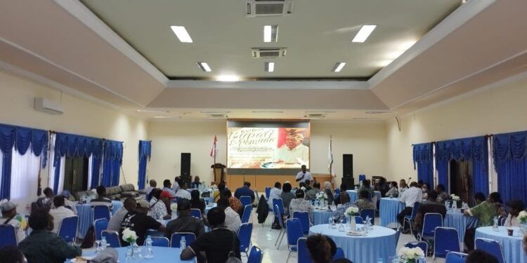 Mathius Awoitauw Kembali Gelar Ngopi Bareng Pemuda