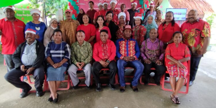 Alumni Angkatan 85 SMPN 1 Sentani, Rayakan Natal Bersama Sekalugus Berbagi Tali Kasih dengan Anak-anak Panti Asuhan Sayap Kasih