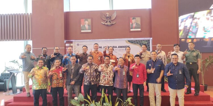 Pemkab Jayapura Raih Penghargaan Terbaik Kedua KPKNL Jayapura Award 2023