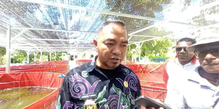 Pj.Bupati  Jayapura Triwarno Purnomo Tinjau Lokasi SMP Negeri 1 Sentani di Toladan