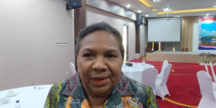 Hari Pertama masuk Kantor, Diawali dengan Doa Bersama