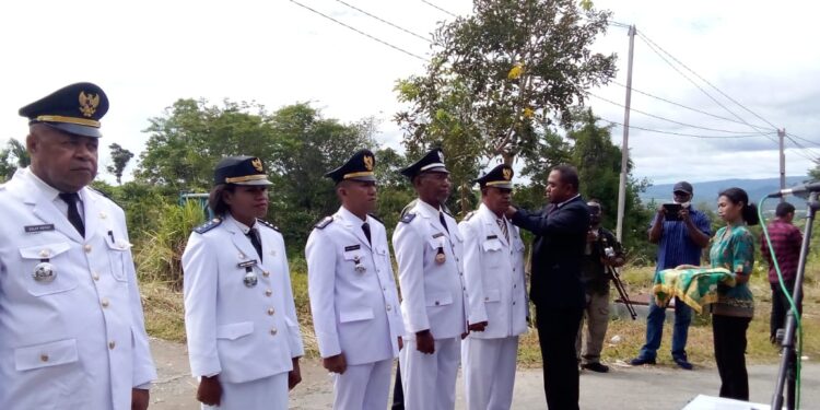 Pj. Bupati Jayapura Lantik 115 Pejabat Eselon III dan IV