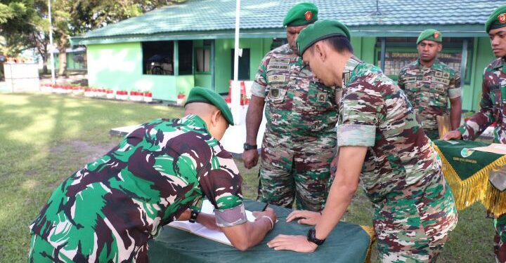 Prajurit Pegunungan Kodim 1702/Jayawijaya Wamena Turun Gunung Ke Kota